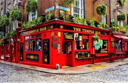 the Temple bar Dublin Esprit Nomade